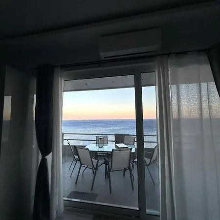 Seafront House With Private In South Crete Apartment